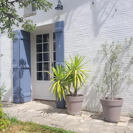 Du Houx Hébergement de vacances *
