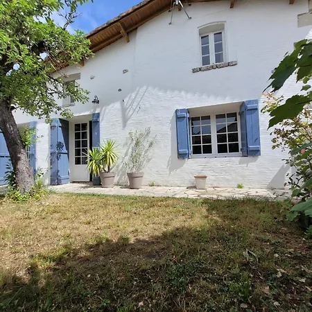 Du Houx Hébergement de vacances