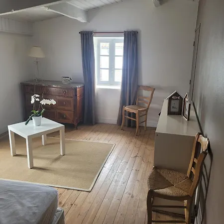 Du Houx Hébergement de vacances *