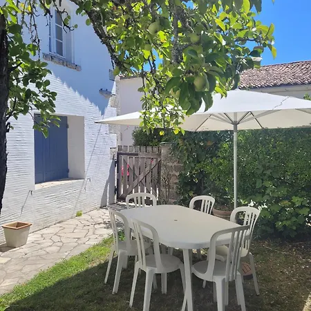 Du Houx Holiday home